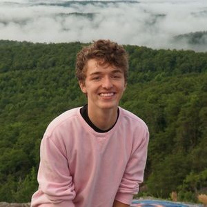 Meet your Posher, Zach